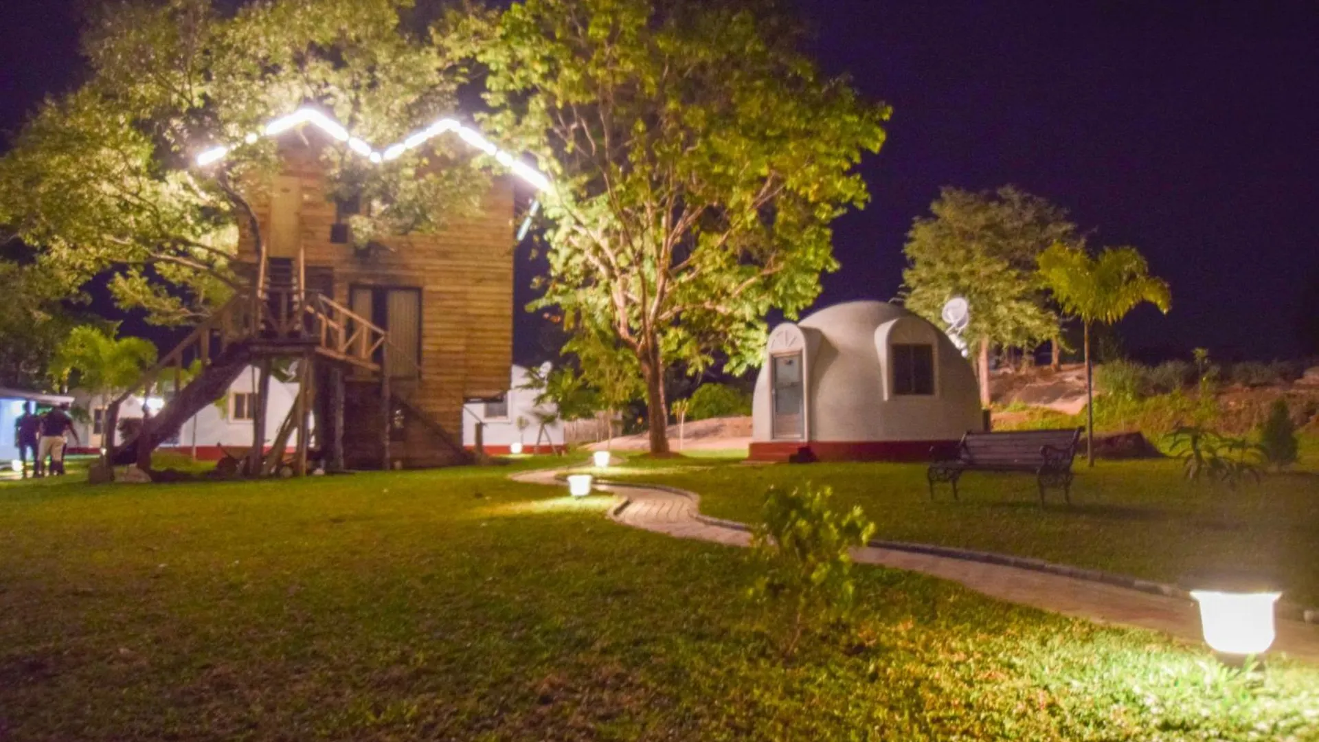 The Lion Kingdom Sigiriya Hotel